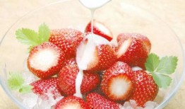 娱乐吃瓜酱草莓视频下载