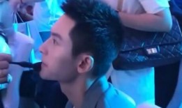 娱乐圈吃瓜直播间明星,明星幕后故事大揭秘